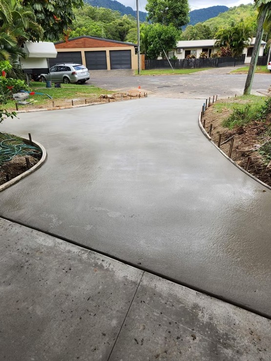 Concrete driveways poured in Hamilton