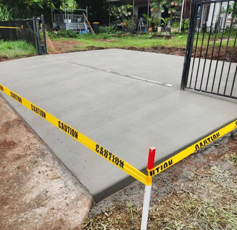 House floor slab poured in Hamilton